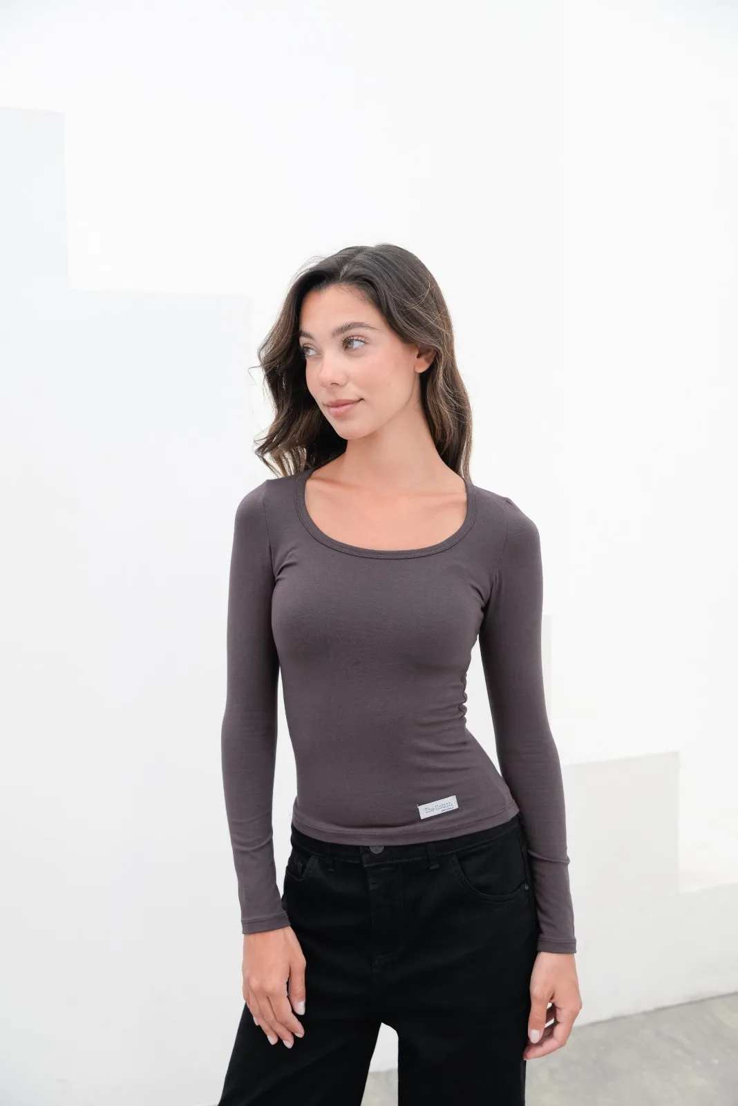 Alternative view of REMERA ALEGRIA