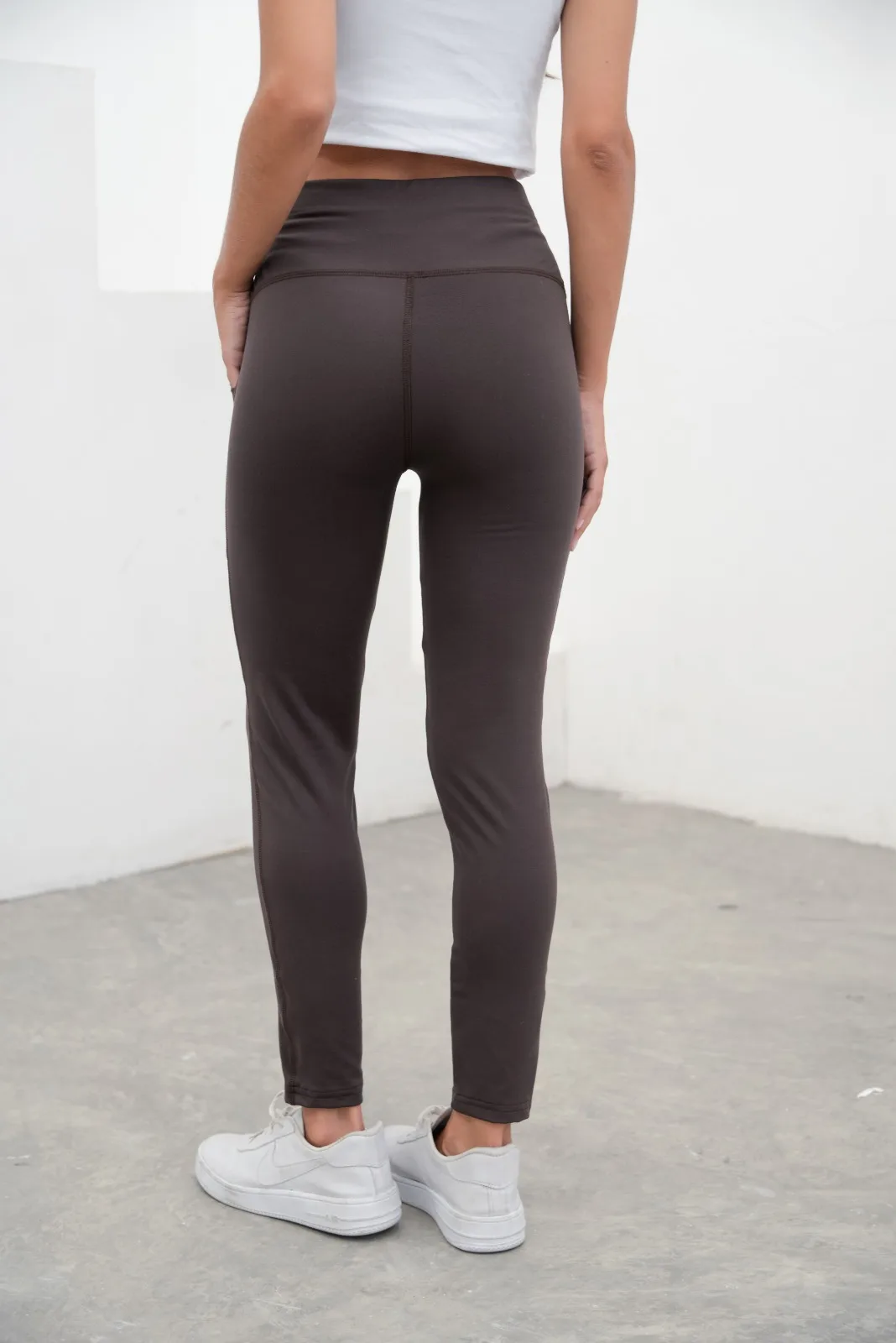 Alternative view of LEGGINGS BARI